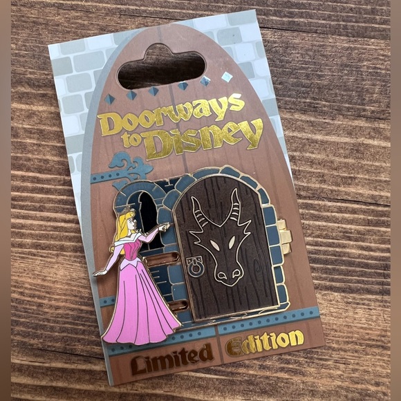 Disney Other - Limited Edition Doorways To Disney Pin- Aurora